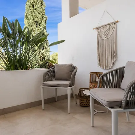 Penthouse Mirador Del Rodeo 1-1 * Marbella